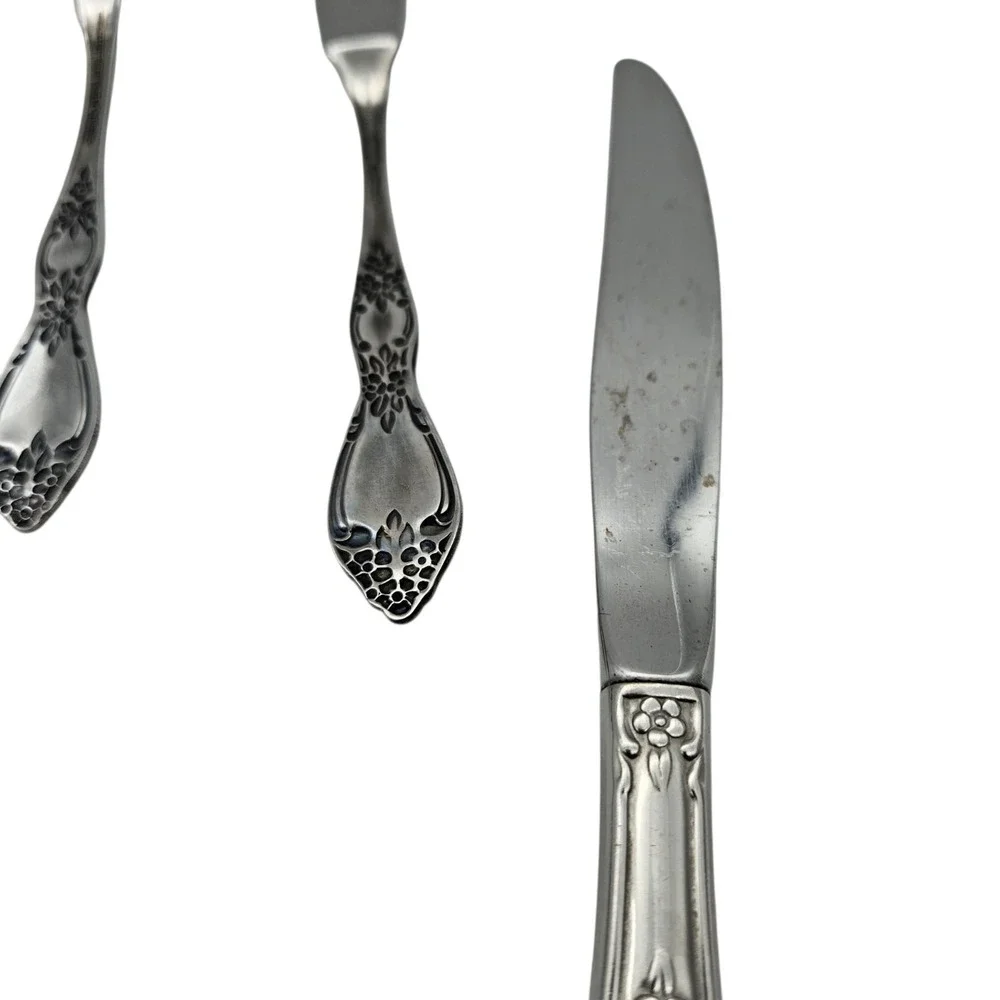 Oneida Wm. A. Rogers Huntington English Garden Stainless Flatware 8 pc Lot